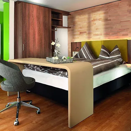 Adler 3* Φρόιντενσταντ